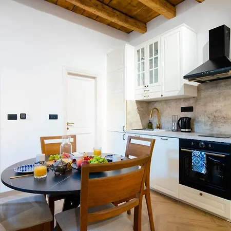 Allegra Apartment